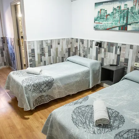 게스트하우스 Restaurante Avenida De Madrid