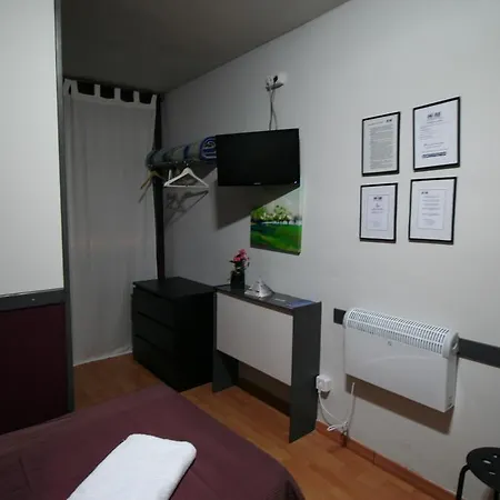 Restaurante Avenida De Madrid 2* 테라사