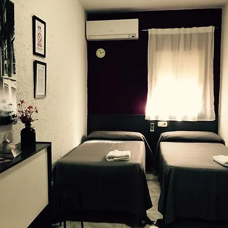Restaurante Avenida De Madrid 2* 테라사